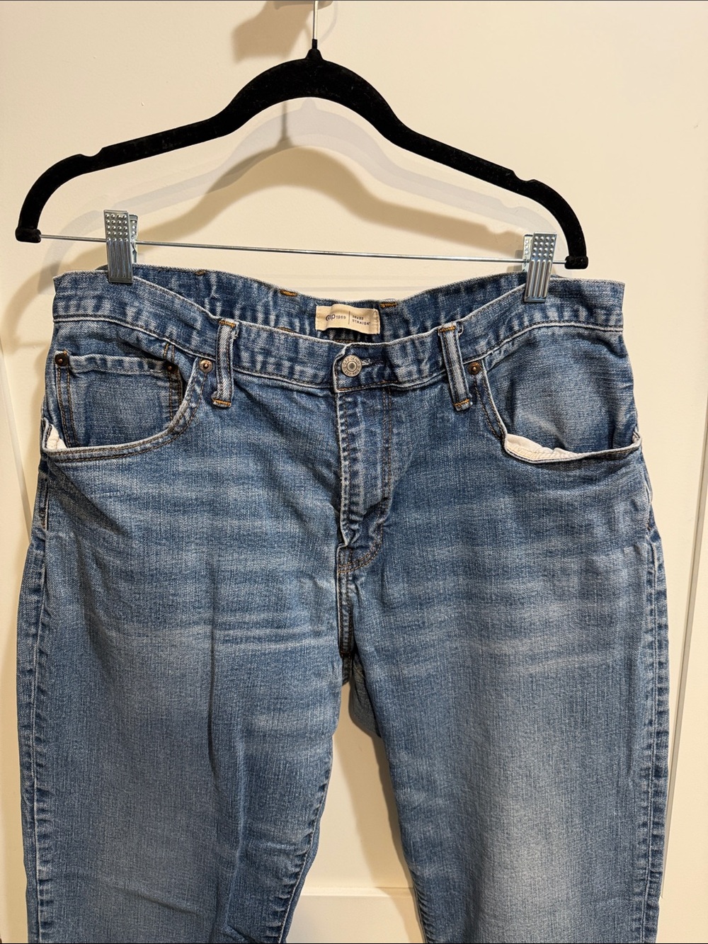 GAP Light Blue Straight Fit Men’s Jeans 36x32